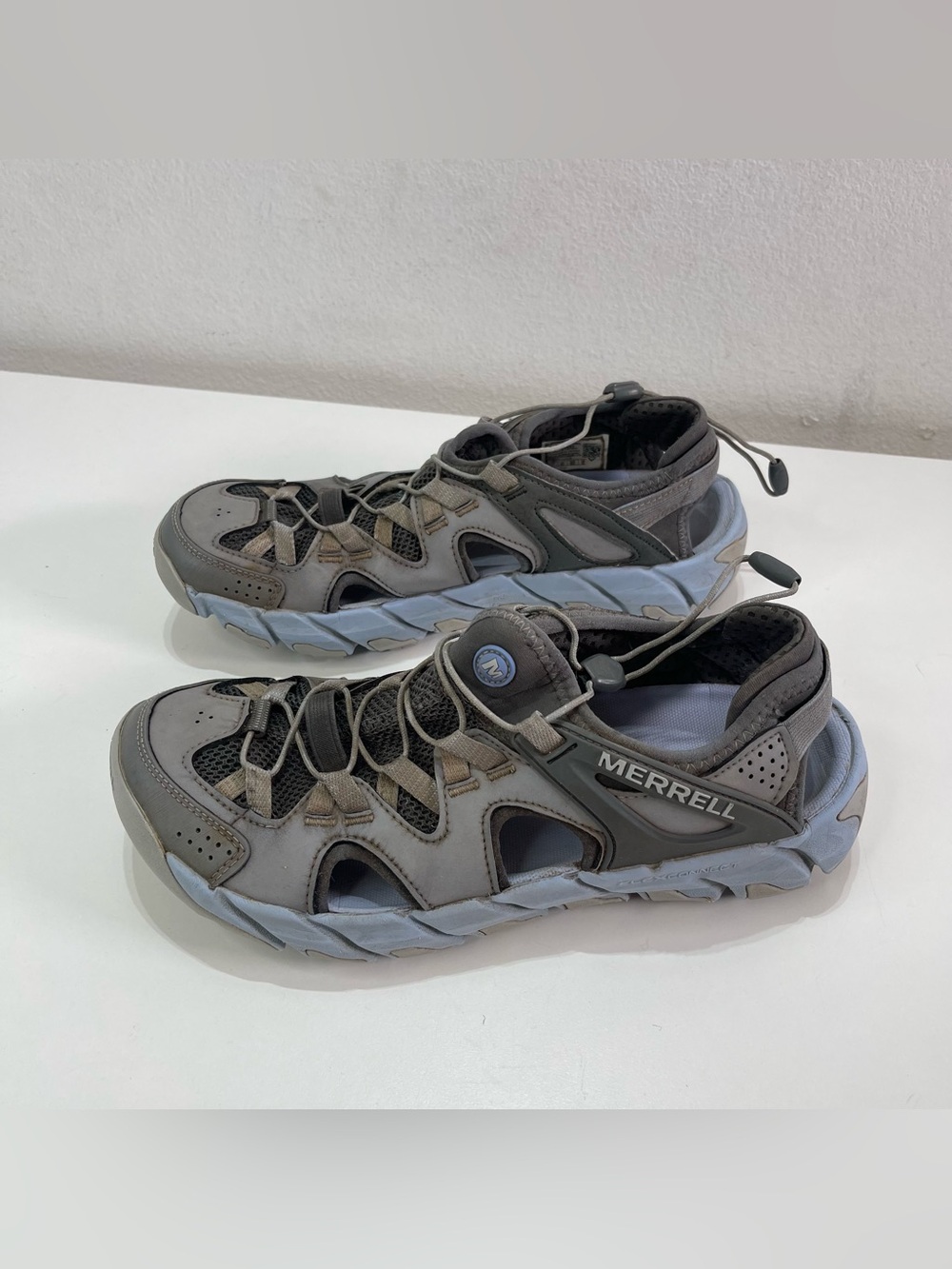 Merrell Women's 8 Maipo Explorer Sieve Walking Sandals Outdoor